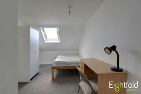 Coombe Road, Brighton, BN2 - Photo 4