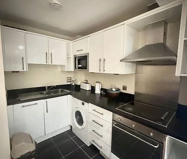 2 Bed Flat, Ashburnham Place, SE10 - Photo 5