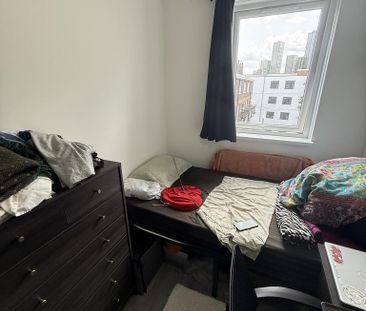 4 bedroom maisonette to rent - Photo 5