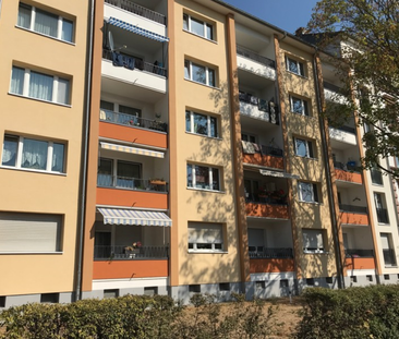 Praktisch geschnitten – ca. 32 m² im 2. Obergeschoss - Foto 1