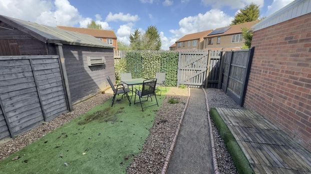 Meadow Way, Lincoln - Photo 1