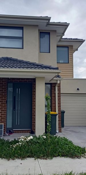 10 Angus Street Sunshine West VIC - Photo 1