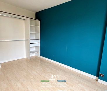 Location Appartement 3 pièces 76m² ST APOLLINAIRE 21850 - Photo 5