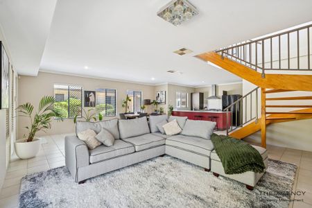 Modern Comfort in the Heart of Belmont - Photo 2