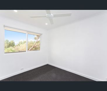 6 Sergej Ct, Reynella, SA 5161 - Photo 4