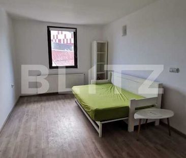 Apartament 3 camere, semidecomandat, 64 mp, zona 7 strazi - Photo 5