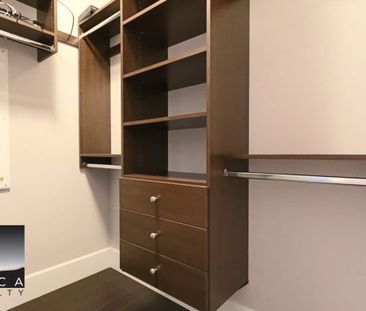 3832 Kincaid St, Burnaby - Photo 1