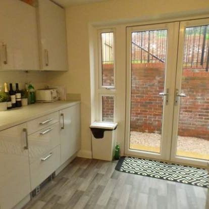 2 bedroom property to rent in Exeter - Photo 1