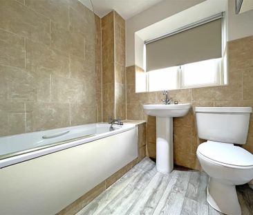 1 bedroom Terraced House to rent - Photo 2