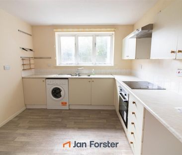 3 Bedroom Maisonette - Photo 1