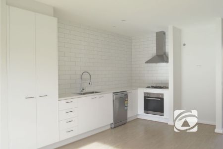 MODERN, COMFORTABLE & CONVENIENT LIVING - Photo 5