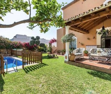 Alquiler de casa o chalet independiente en Calle Cardenal Pedro Gon... - Photo 5