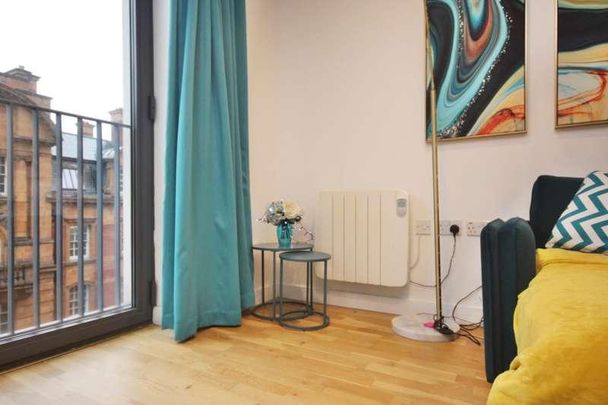 Piccadilly Place, Manchester, M1 - Photo 1