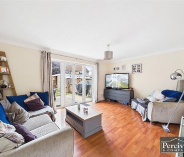 3 bedroom semi-detached house to rent - Photo 1