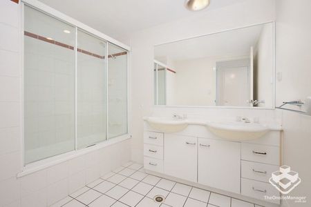 Create Listing - Photo 2