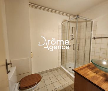 Location Appartement 2 pièces 48m² ROMANS SUR ISERE 26100 - Photo 2