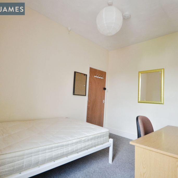 5 bedroom house to rent - Photo 1