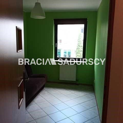 Przestronne 3-pokojowe mieszkanie z balkonem - Фото 1