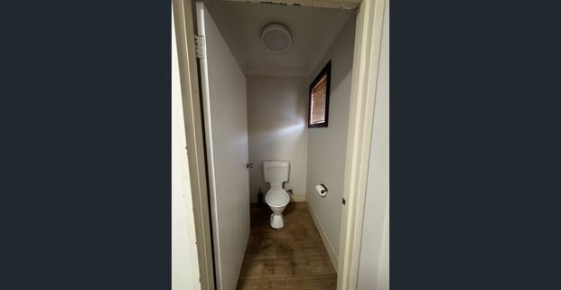 Neat and tidy unit - Photo 1