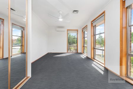 NEWLY RENOVATED, CHECK ME OUT! - Photo 3