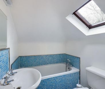 2 bedroom Flat To Let - Photo 6