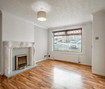 3 bedroom semi-detached house to rent - Photo 5