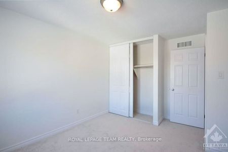 For Lease - 293 Forestbrook Street, Kanata, Ontario - Photo 3