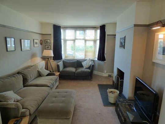 3 bedroom end of terrace house to rent - Photo 1