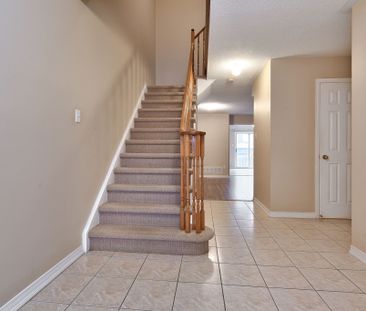 For Lease - 1765 Cobra Crescent, Burlington, Ontario - Photo 4