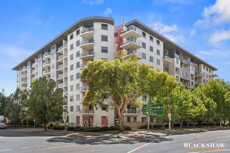 Unobstructed views to Telstra Tower and Black Mountain - Photo 5