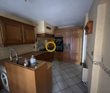 Exclusivité Quartier Zenith /Chateaucreux T4 cuisine équipée dispon... - Photo 3