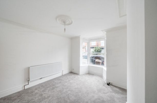 3 Bedroom - Photo 1