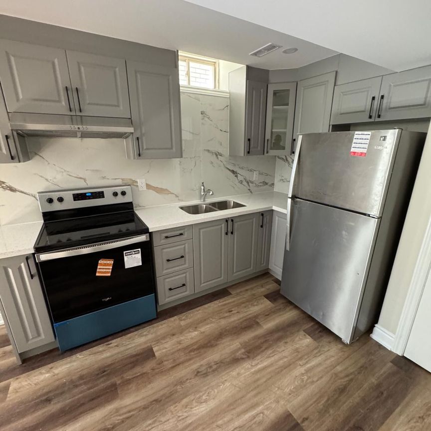 For Lease - 18 Coulterville Drive Unit# #2, Caledon, Ontario - Photo 1