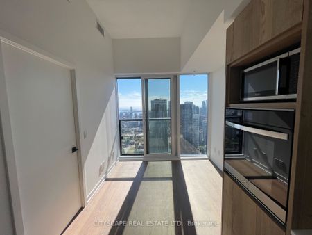For Lease - 319 Jarvis Street Unit# PH 16, Toronto, Ontario - Photo 5