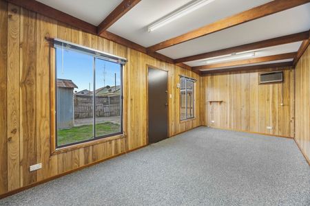 Well Positioned Home with Bonus Bungalow - Photo 3