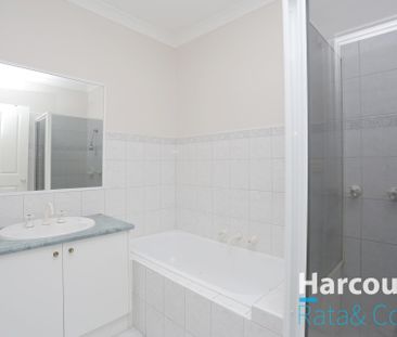 A Beautiful Blend of Comfort and Convenience - Photo 5