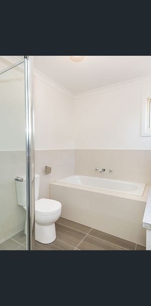 NEAT 2 BEDROOM TOWNHOUSE - Photo 1