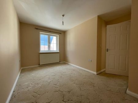 Kestrel Close, Scarning, DEREHAM - Photo 5