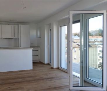 Barrierefrei - Neuwertige 3,5 Zimmerwohnung am Sedanplatz - Foto 5