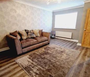 Stirling Close, Winsford, CW7 - Photo 3