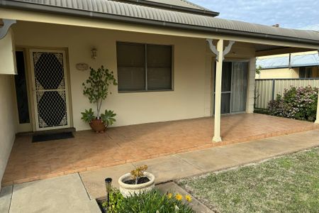 Furnished 3-Bedroom Home - Photo 5