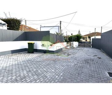 3 bedroom luxury Semidetached House for rent in Assafora (Sao Joao ... - Photo 5