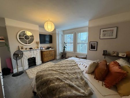 3 bedroom terraced house to rent - Photo 4