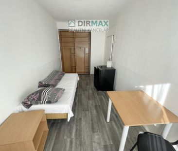 Pronájem bytu pokoj 15 m2 - Photo 1