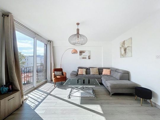 Location Appartement 3 pièces Meublé 65m² AJACCIO 20090 - Photo 1