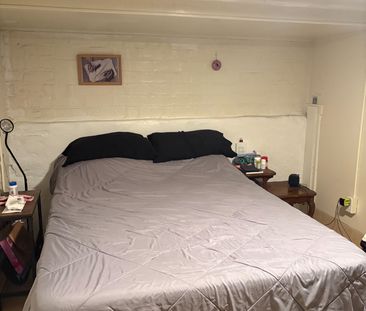 For Lease - 43 Indian Road Crescent Unit# Basement, Toronto, Ontario - Photo 2