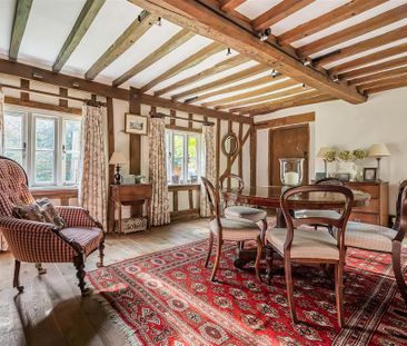 5 bedroom detached house to rent - Photo 2