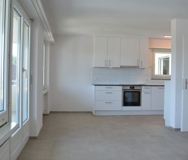 "moderne 4.5-Zimmer-Wohnung an zentraler Lage mit Lift im Haus" - Foto 4