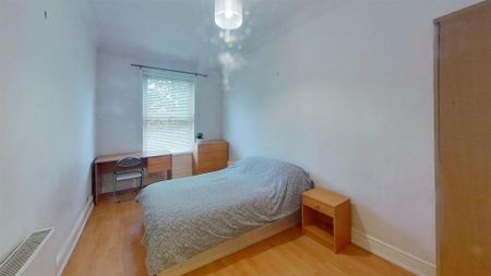 5 bedroom private hall to rent - Photo 3