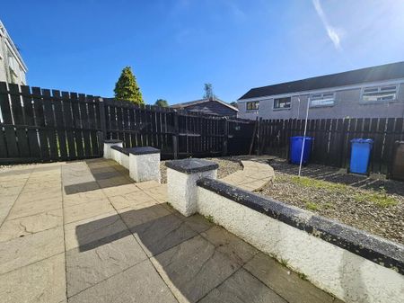 49 Caulside Park, Antrim, BT41 2DR - Photo 3